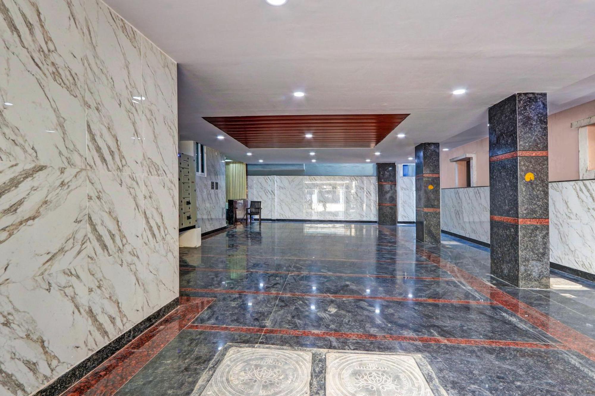 Super Collection O Gachibowli Phase 2 Near Isb Hotel Exterior photo