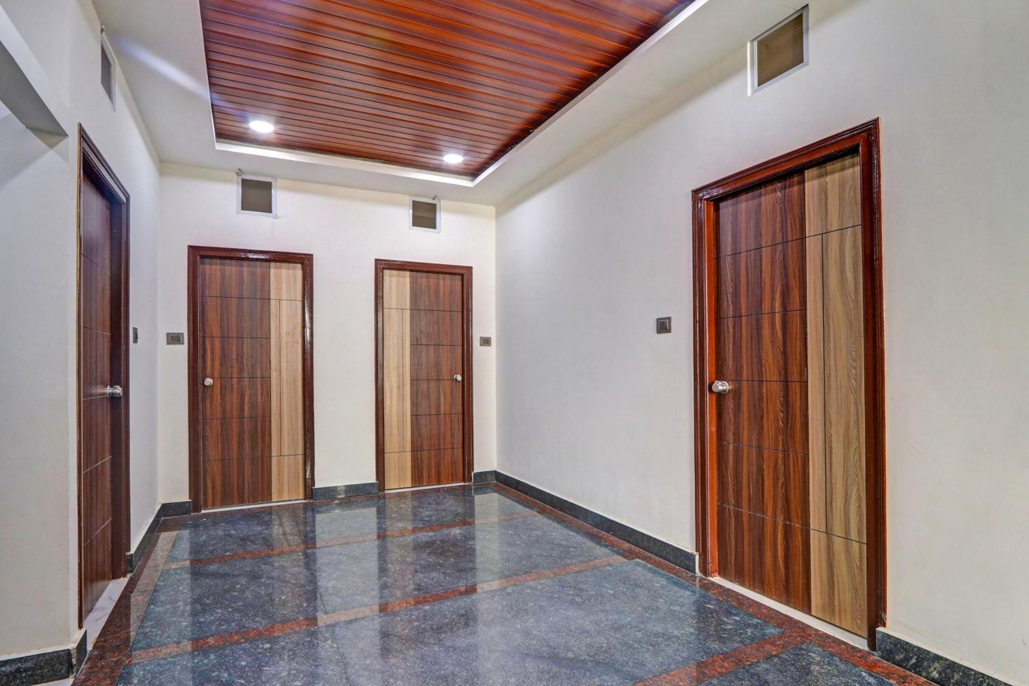 Super Collection O Gachibowli Phase 2 Near Isb Hotel Exterior photo